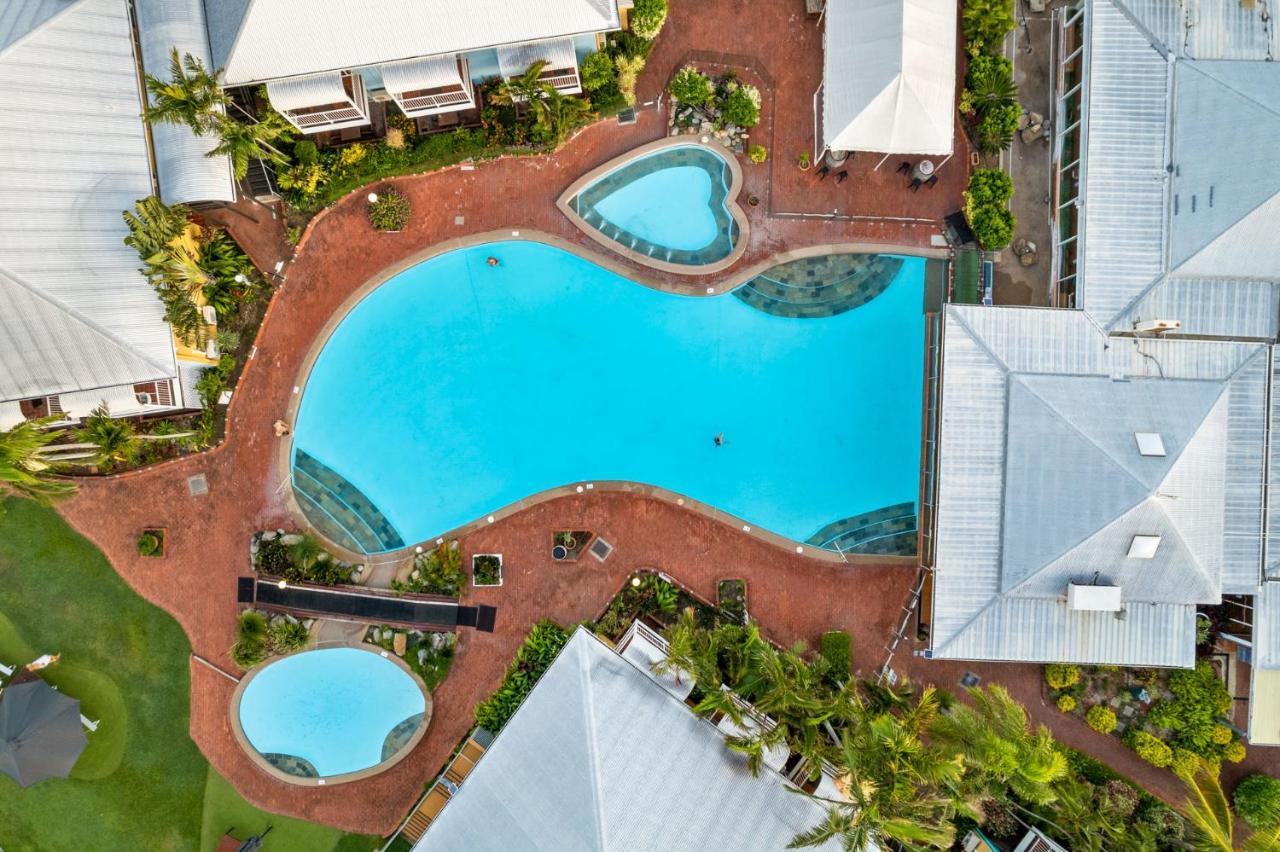 The Resort At Dolphin Heads Mackay Exterior foto
