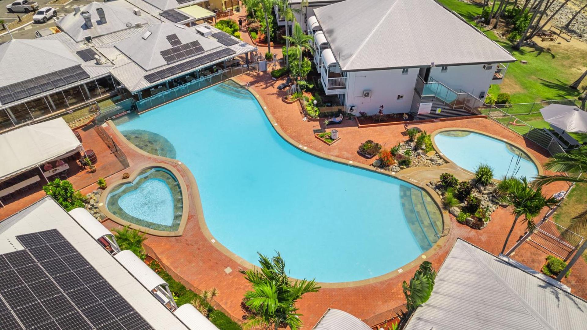 The Resort At Dolphin Heads Mackay Exterior foto